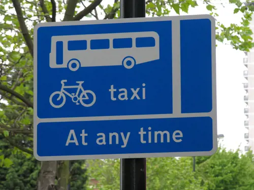 bus gate sign