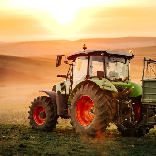 R Tractor (1)